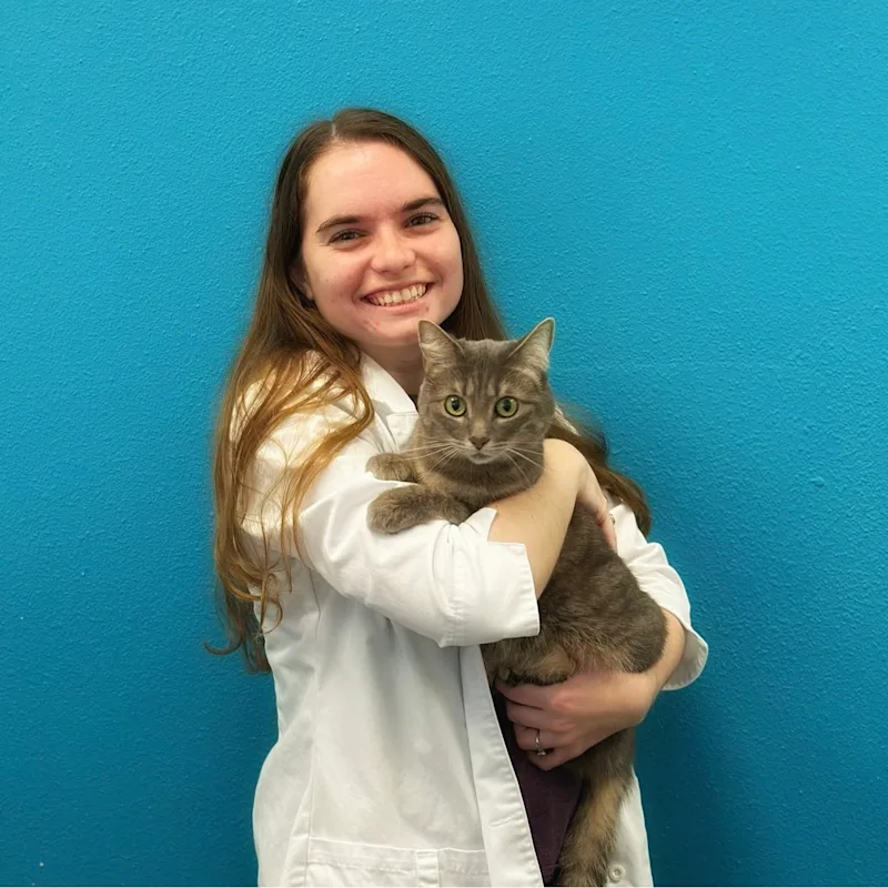 Tabitha Baibos-Reyes, DVM